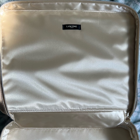 Lancôme 2022 vanity case - Picture 4 of 4